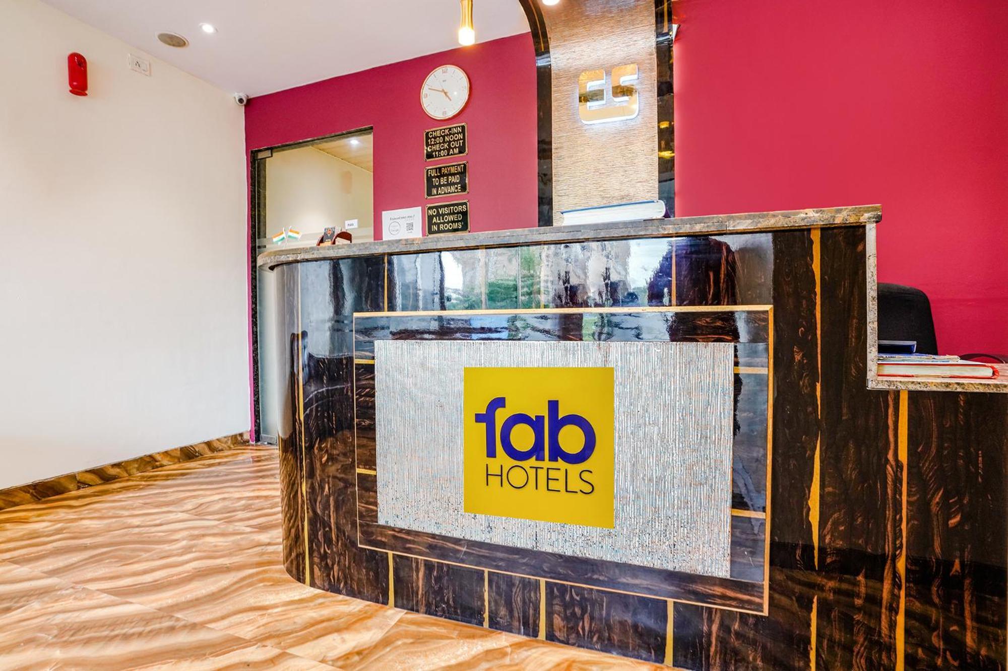 מומביי Fabexpress Embassy Suites - Nr Bkc מראה חיצוני תמונה