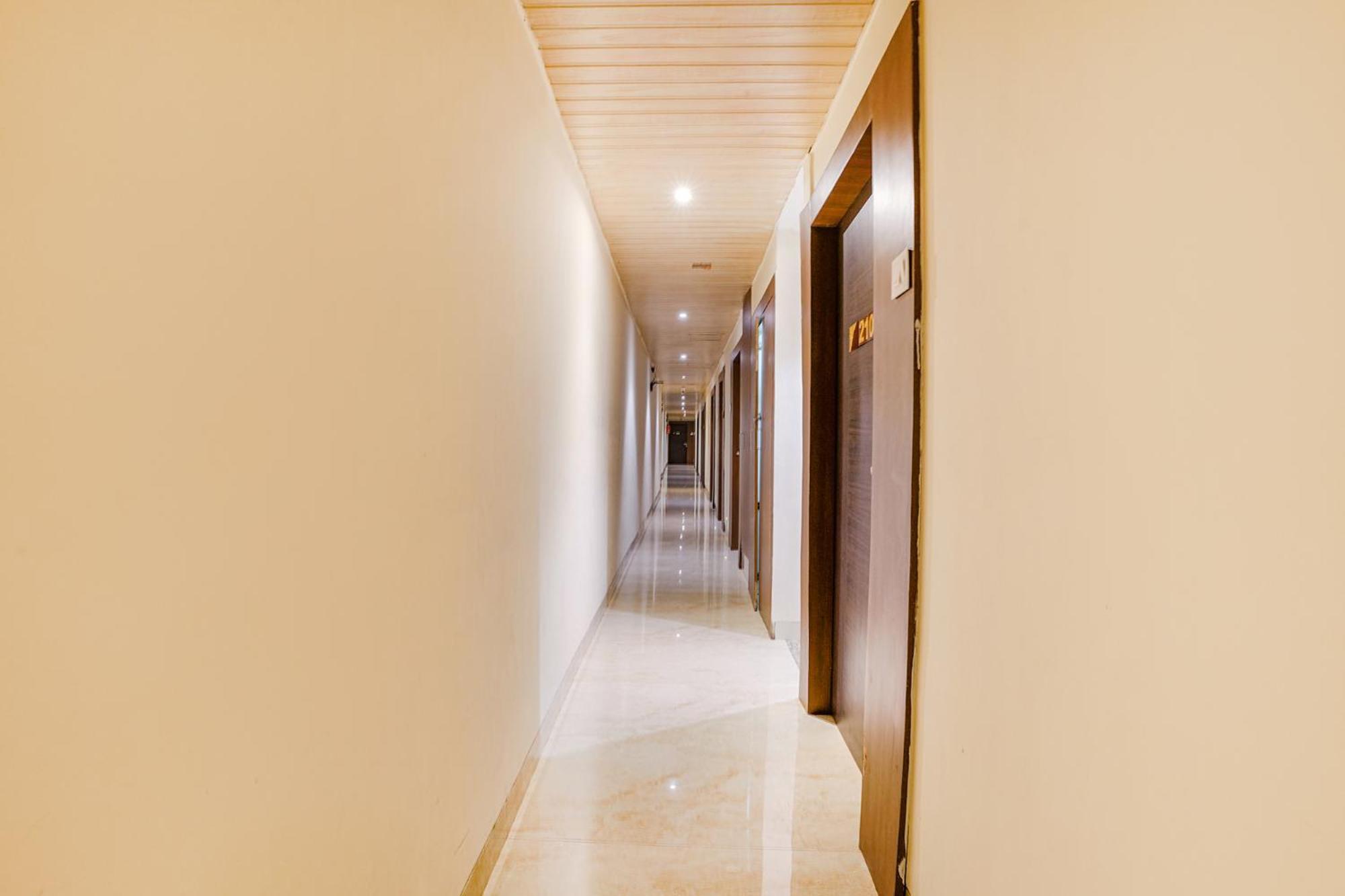 מומביי Fabexpress Embassy Suites - Nr Bkc מראה חיצוני תמונה